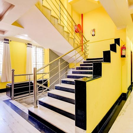 Capital O Good Luck Residency Hotel Dispur Kültér fotó