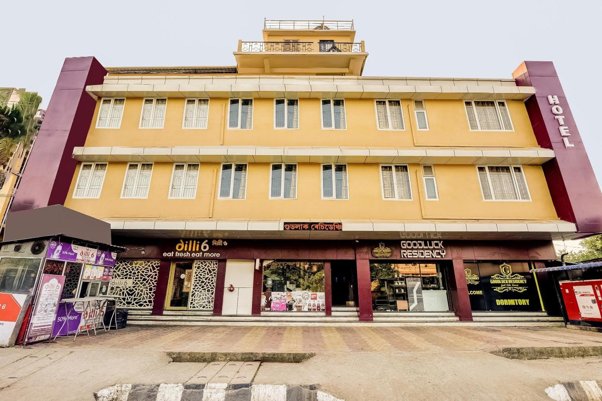 Capital O Good Luck Residency Hotel Dispur Kültér fotó